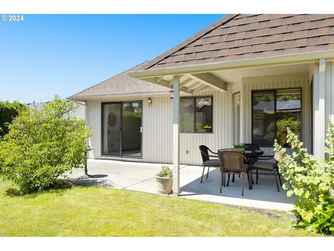 10060 Sw Century Oak Drive Portland OR 97224