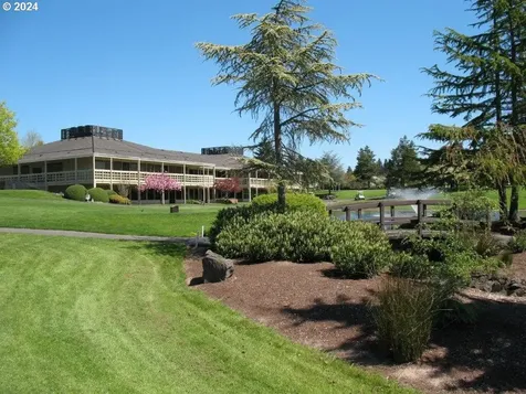 10060 Sw Century Oak Drive Portland OR 97224