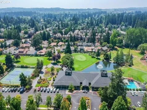 10060 Sw Century Oak Drive Portland OR 97224