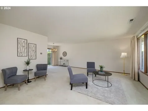 10060 Sw Century Oak Drive Portland OR 97224