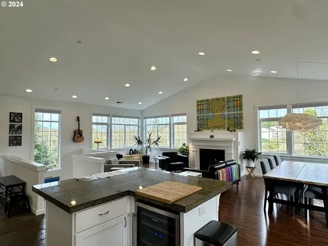 2184 Stanley Lake Court Seaside OR 97138