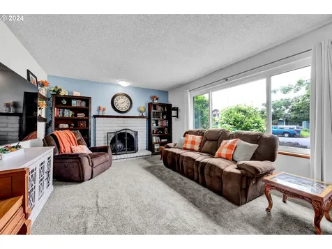 681 71st Street Springfield OR 97478