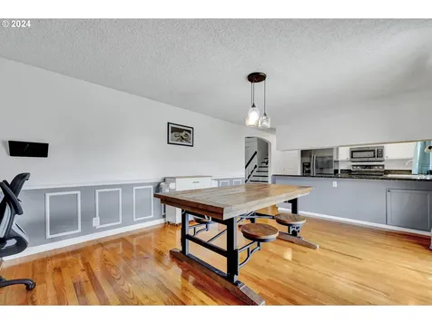 681 71st Street Springfield OR 97478