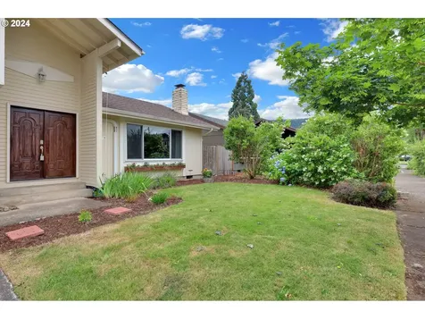 681 71st Street Springfield OR 97478