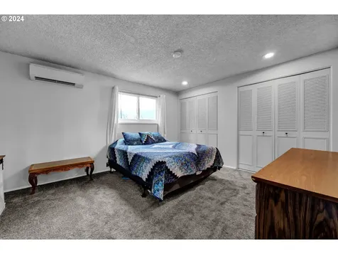681 71st Street Springfield OR 97478