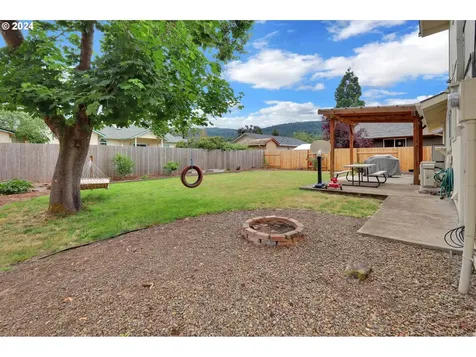 681 71st Street Springfield OR 97478