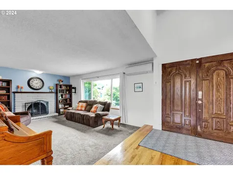 681 71st Street Springfield OR 97478