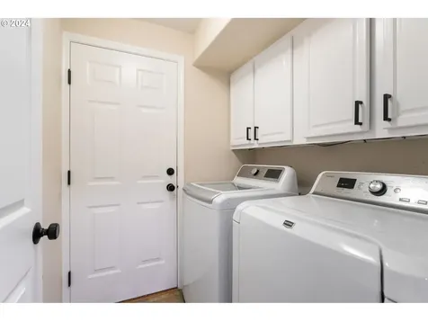 136 NE 49th Avenue Hillsboro OR 97124