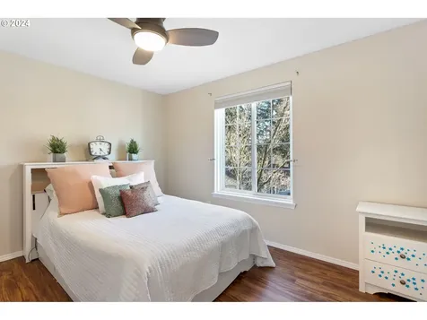 136 NE 49th Avenue Hillsboro OR 97124