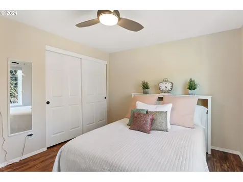 136 NE 49th Avenue Hillsboro OR 97124