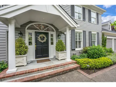 339 Nw 84th Place Portland OR 97229