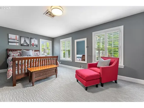 339 Nw 84th Place Portland OR 97229