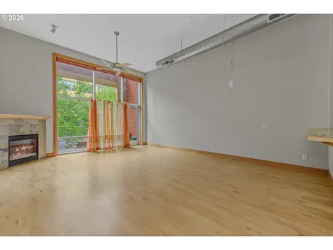 2006 SE Morrison Street Portland OR 97214