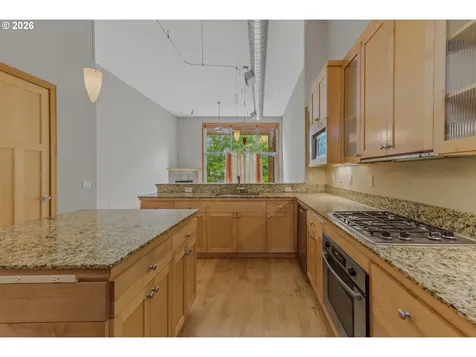 2006 SE Morrison Street Portland OR 97214