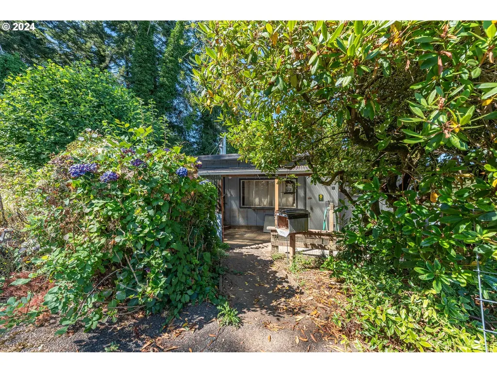 1390 Washington Avenue Coos Bay OR 97420