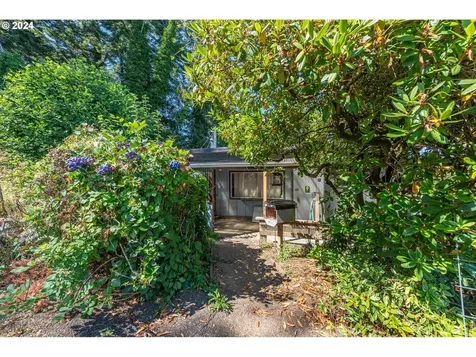 1390 Washington Avenue Coos Bay OR 97420
