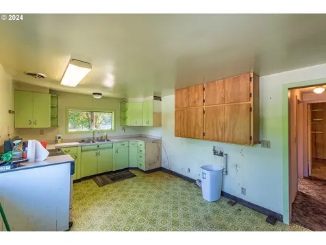 1390 Washington Avenue Coos Bay OR 97420