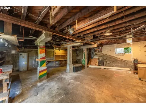 1390 Washington Avenue Coos Bay OR 97420