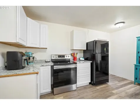 427 16th Avenue Longview WA 98632