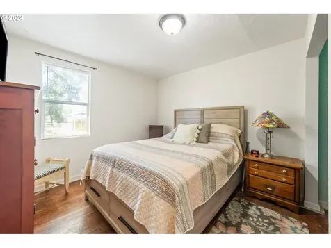 427 16th Avenue Longview WA 98632