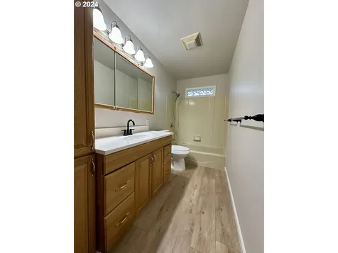 501 2nd Street La Grande OR 97850
