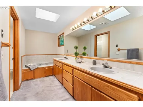 15307 Sw Thurston Lane Portland OR 97224