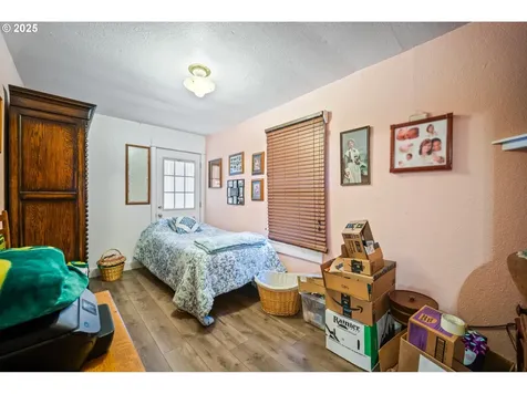 20016 NE 68th Street Vancouver WA 98682