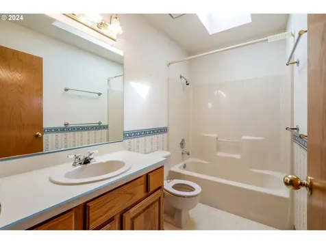 970 Se Jackson Park Road Troutdale OR 97060