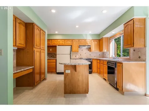 970 Se Jackson Park Road Troutdale OR 97060