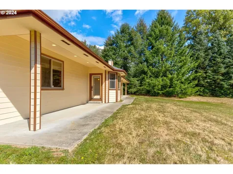 2835 Old Lewis River Road Woodland WA 98674