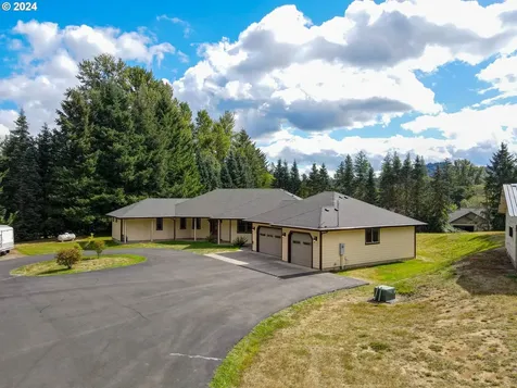 2835 Old Lewis River Road Woodland WA 98674