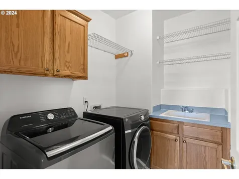 15986 Sw Highpoint Drive Sherwood OR 97140