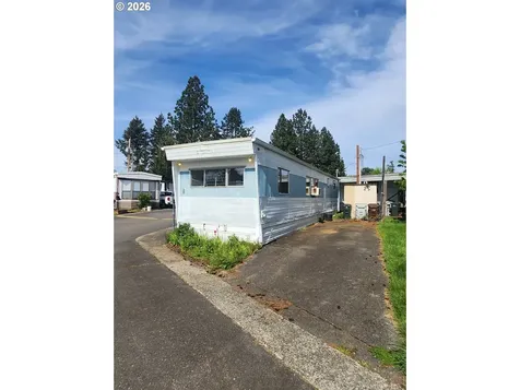 7635 SE Johnson Creek Boulevard Portland OR 97206