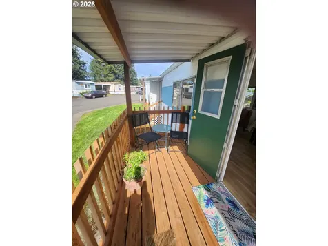 7635 SE Johnson Creek Boulevard Portland OR 97206