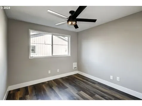200 W 9th Street Newberg OR 97132