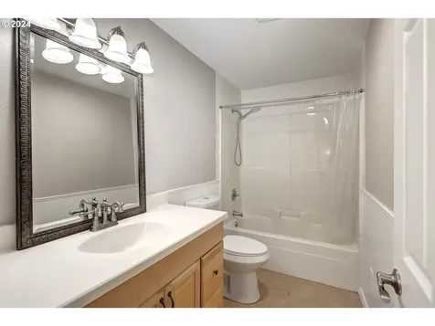 200 W 9th Street Newberg OR 97132
