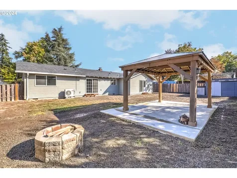 200 W 9th Street Newberg OR 97132