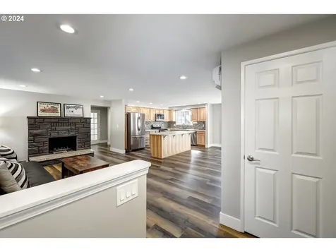 200 W 9th Street Newberg OR 97132