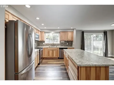 200 W 9th Street Newberg OR 97132