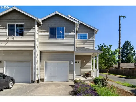 7445 Se Crystal Springs Boulevard Portland OR 97206