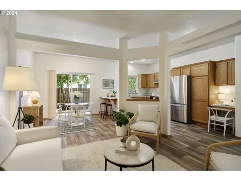 7445 Se Crystal Springs Boulevard Portland OR 97206