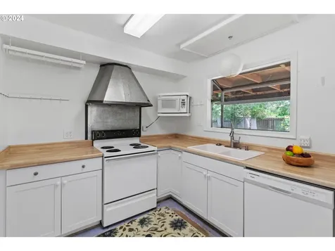 1457 Wilson Street Eugene OR 97402