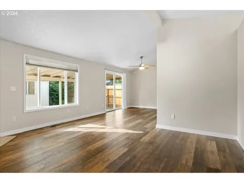 4428 Samantha Court NE Salem OR 97305