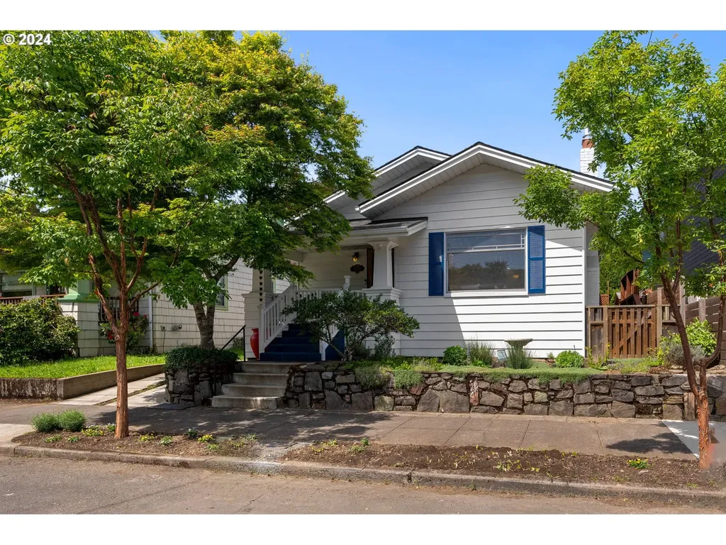 4131 Se Grant Street Portland OR 97214