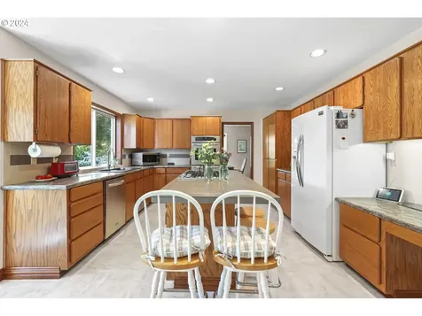 31025 Se Bluff Road Gresham OR 97080