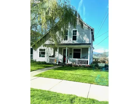 1340 Cascade Avenue Hood River OR 97031