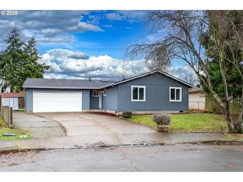 4241 Marcum Lane Eugene OR 97402