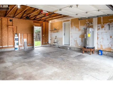 4241 Marcum Lane Eugene OR 97402