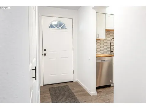 4241 Marcum Lane Eugene OR 97402