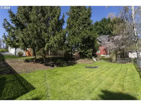 206 S 4th Avenue Ridgefield WA 98642